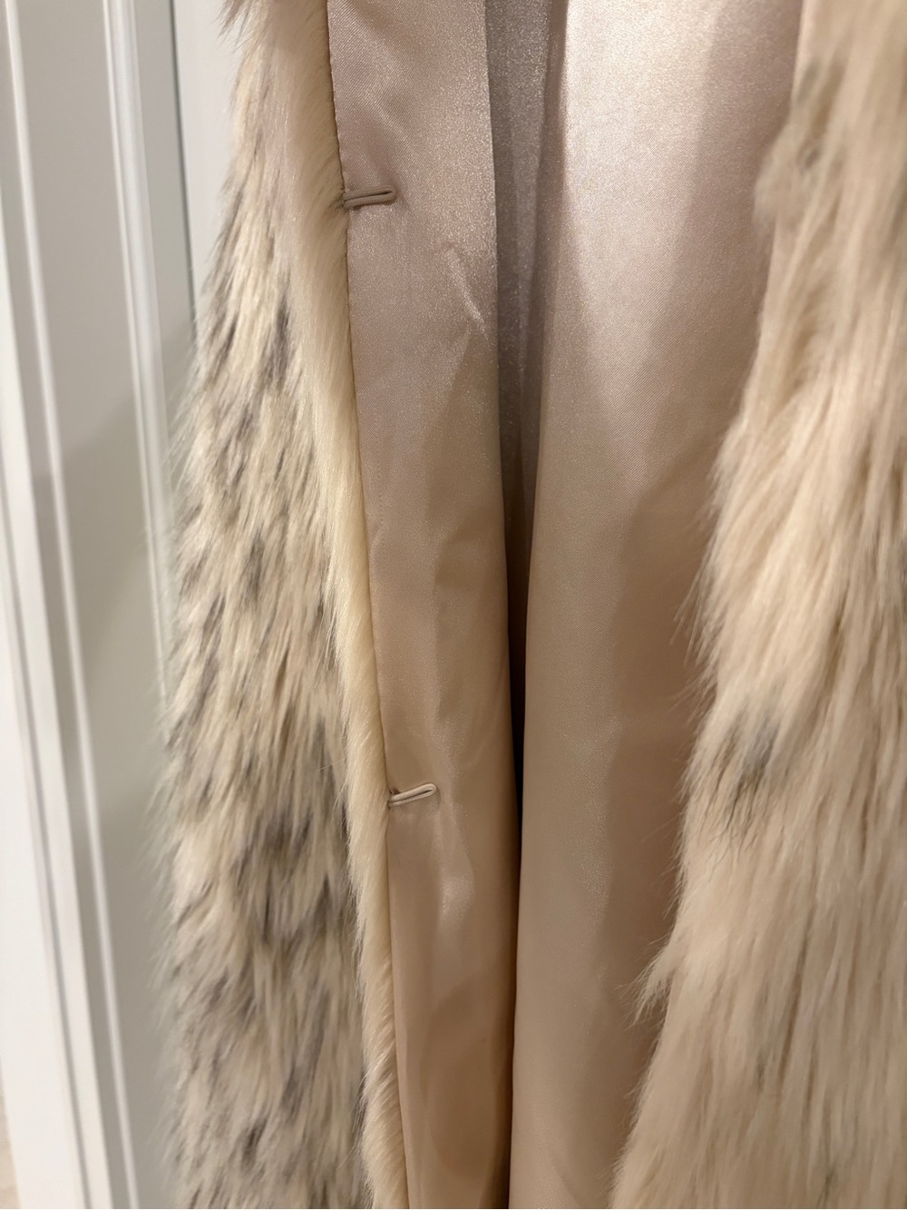 Donna Salyers' Fabulous-Furs Faux Fur Vest Small - Picture 3 of 11
